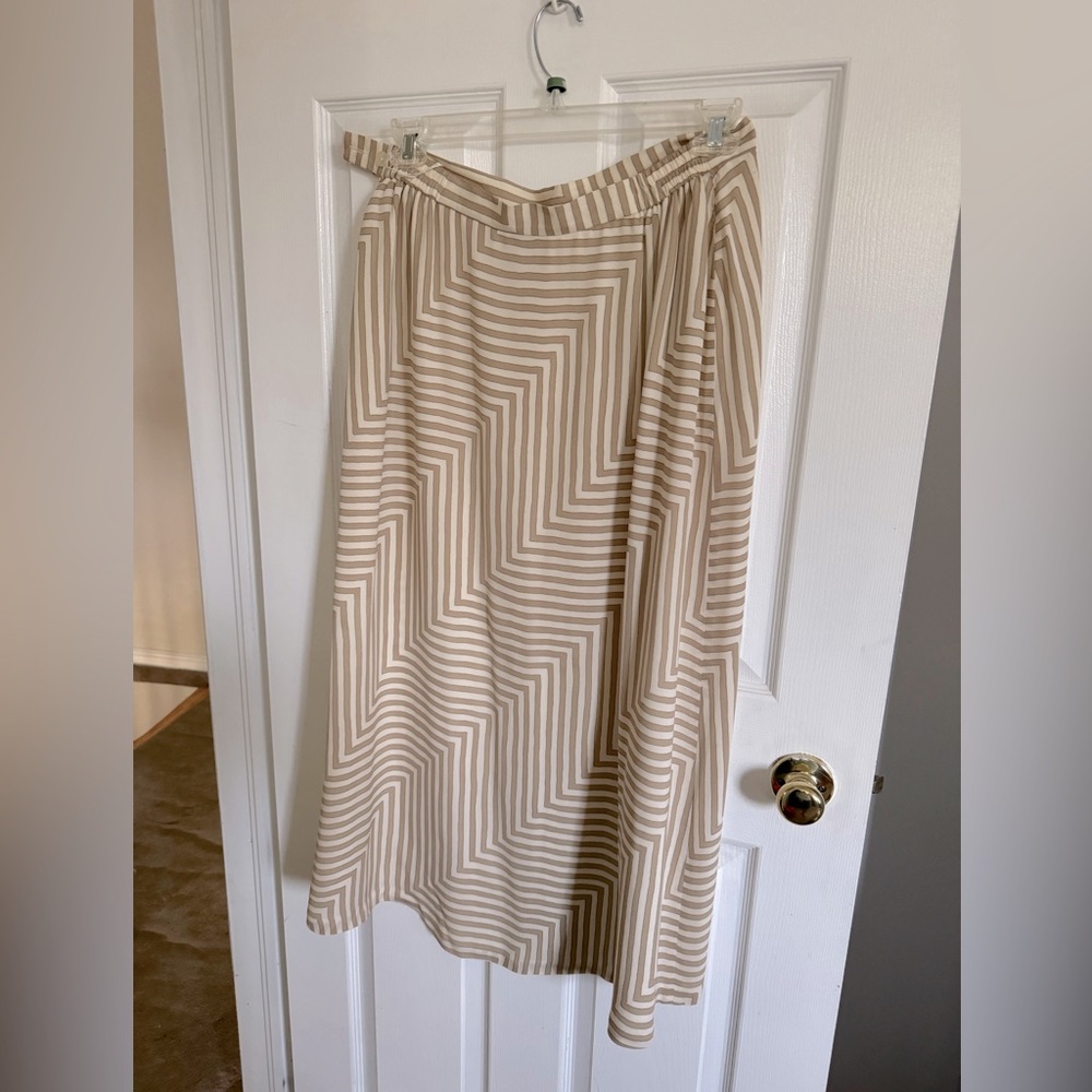 100% Silk skirt